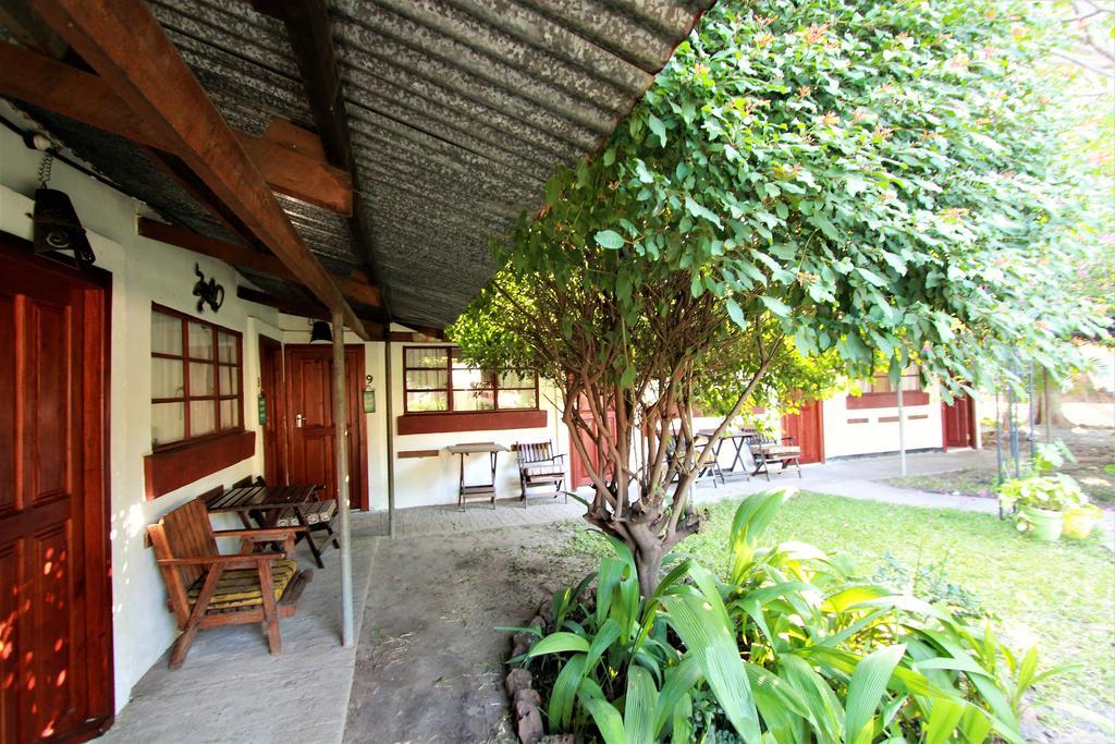 Zigzag Town Lodge Livingstone Zewnętrze zdjęcie